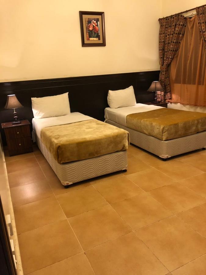 אפרטהוטל אל-מדינה Al Meknan Furnished Units מראה חיצוני תמונה